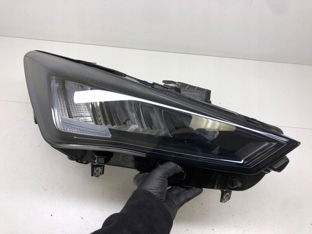 Frontscheinwerfer Seat Leon 5FB941774A 90188490 Rechts Scheinwerfer Headlight SCH1819747801uc