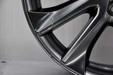 Load image into Gallery viewer, 1x Alufelge 18 Zoll 7.0" 5x114.3 50ET Glanz Graphit 9965277080 Mazda Cx-3 Mg FEL9077524197zb