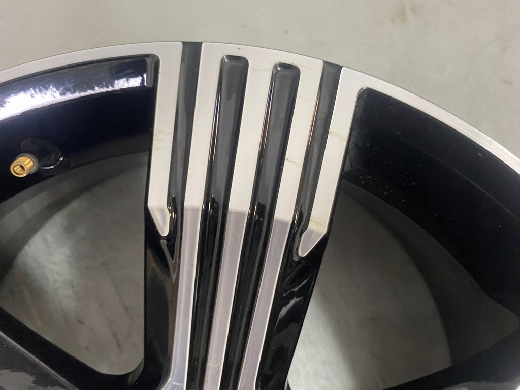 1x Alufelge 18 Zoll 7.5" 5x108 50 5ET 31471552 Volvo Xc60 Xc40 Rim Wheel