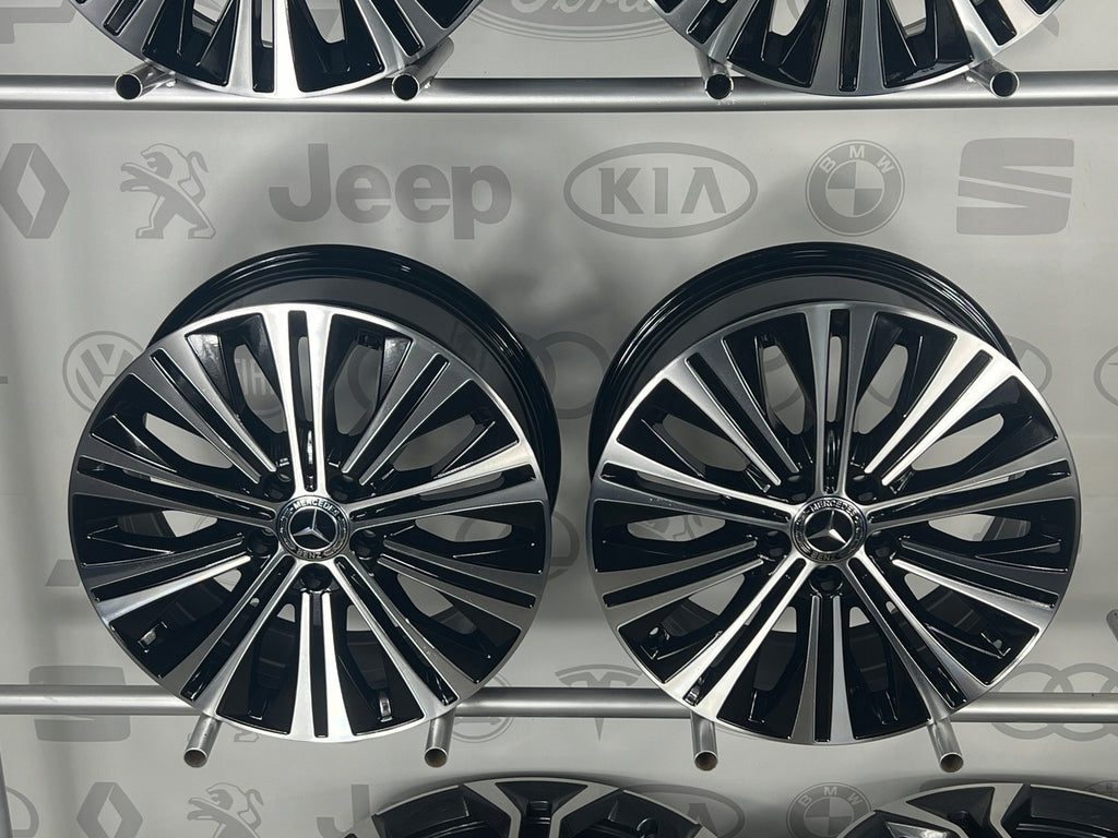 4x Alufelge 18 Zoll 7.5" 5x112 49ET Glanz Schwarz A1774013300 Mercedes-Benz W177