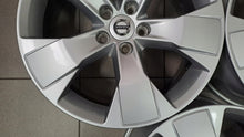 Laden Sie das Bild in den Galerie-Viewer, 4x Alufelge 18 Zoll 7.5" 5x108 50 5ET Glanz Silber 31471553 Volvo I Rim Wheel FEL2954514586ae