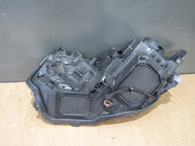 Laden Sie das Bild in den Galerie-Viewer, Frontscheinwerfer Toyota Auris 81110-02K30 Rechts Scheinwerfer Headlight SCH2709775794xs