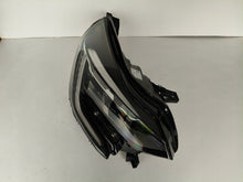 Laden Sie das Bild in den Galerie-Viewer, Frontscheinwerfer Renault Captur II 260108850R Full LED Rechts Headlight SCH4595288540ja