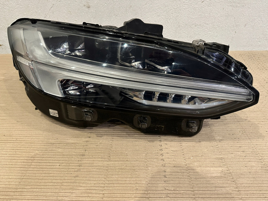 Frontscheinwerfer Volvo S90 V90 31386171 LED Rechts Scheinwerfer Headlight SCH4867703129tq