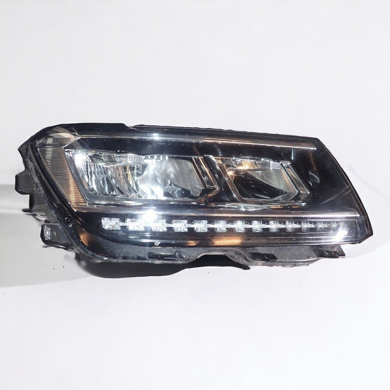 Frontscheinwerfer VW Tiguan 5NB941036 LED Rechts Scheinwerfer Headlight