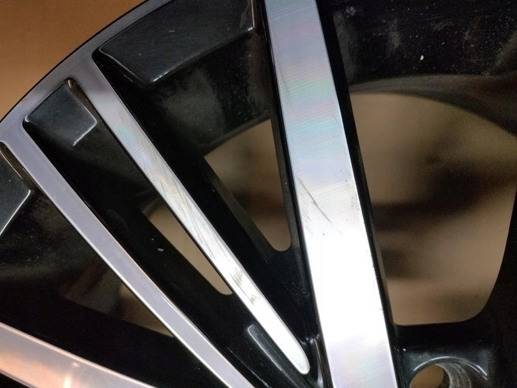 1x Alufelge 16 Zoll 6.5" 5x112 46ET Glanz Schwarz 5G0601025 VW Golf Vii FEL1509346487ch