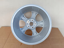 Laden Sie das Bild in den Galerie-Viewer, 1x Alufelge 17 Zoll 7.5" 5x112 51ET 1K0601025 VW Rim Wheel FEL3160176186dj