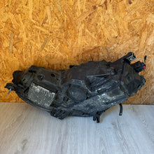 Laden Sie das Bild in den Galerie-Viewer, Frontscheinwerfer Audi A4 B9 8W0941034 8W0941033 Ein Satz Scheinwerfer Headlight SCH3187976814nr