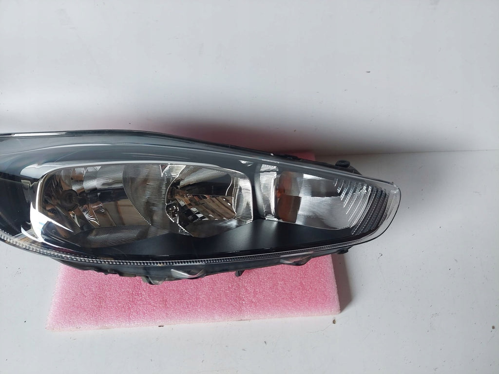 Frontscheinwerfer Ford Fiesta C1BB-13W029-AG Rechts Scheinwerfer Headlight