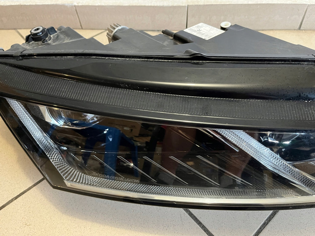 Frontscheinwerfer Skoda Octavia IV 5E4941016A Rechts Scheinwerfer Headlight SCH6505382446il