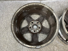 Laden Sie das Bild in den Galerie-Viewer, 1x Alufelge 16 Zoll 7.0&quot; 5x114.3 35ET 42611-42130 Toyota Rim Wheel