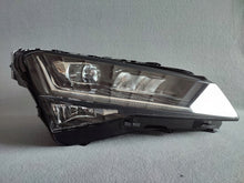 Laden Sie das Bild in den Galerie-Viewer, Frontscheinwerfer Skoda Superb III 3V1941016D Full LED Rechts Headlight