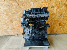 Load image into Gallery viewer, Motor VW Passat Variant DXP 2.0 TDI 110kW 7TKm 2024 Diesel Engine Unkomplett