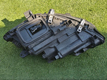 Laden Sie das Bild in den Galerie-Viewer, Frontscheinwerfer Mercedes-Benz W246 A2469066201 LED Rechts Headlight SCH7157352787ka