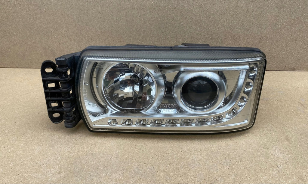 Frontscheinwerfer Iveco I 5801745449 Xenon Links Scheinwerfer Headlight SCH1440992227dk