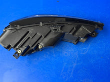 Laden Sie das Bild in den Galerie-Viewer, Frontscheinwerfer Audi A4 B9 8W0941033 8W0941773 LED Links Headlight