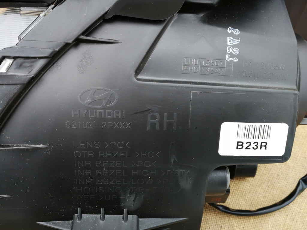 Frontscheinwerfer Hyundai I30 92102-2L520 Rechts Scheinwerfer Headlight