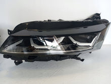 Laden Sie das Bild in den Galerie-Viewer, Frontscheinwerfer Renault 260101515R Full LED Vorderseite Scheinwerfer Headlight