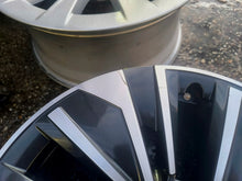 Load image into Gallery viewer, 1x Alufelge 17 Zoll 7.5" 5x112 41ET Glanz 3P0601025 Skoda Superb I Rim Wheel FEL2011233469zo