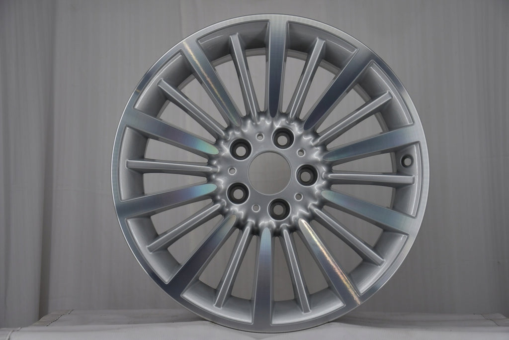 1x Alufelge 18 Zoll 8.0" 5x120 34ET Glanz Silber 6796249 BMW 1 Rim Wheel FEL6981846962pc