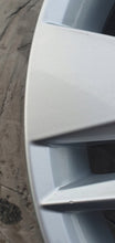 Laden Sie das Bild in den Galerie-Viewer, 1x Alufelge 17 Zoll 6.5" 5x112 41ET 3V0601025 Skoda Superb III Octavia Rim Wheel FEL1265180486qv