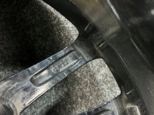 Laden Sie das Bild in den Galerie-Viewer, 1x Alufelge 18 Zoll KBA53321 Alfa Romeo Stelvio Rim Wheel FEL8950460699we