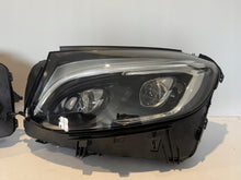 Laden Sie das Bild in den Galerie-Viewer, Frontscheinwerfer Mercedes-Benz Glc A2539065801 A2539065701 Full LED Ein Satz SCH6351519774du