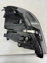 Load image into Gallery viewer, Frontscheinwerfer BMW 5 F11 F10 720324621 Xenon Rechts Scheinwerfer Headlight SCH2974341421gr