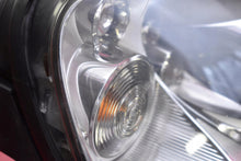 Laden Sie das Bild in den Galerie-Viewer, Frontscheinwerfer VW Touareg 7L6941016CE Rechts Scheinwerfer Headlight SCH8107673895nw