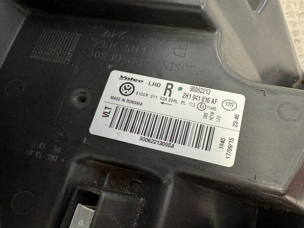 Frontscheinwerfer VW Amarok 2H1941016AF Xenon Rechts Scheinwerfer Headlight SCH9146493683ew