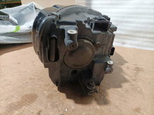 Laden Sie das Bild in den Galerie-Viewer, Frontscheinwerfer VW Touran 1T1941005G Halogen Links Scheinwerfer Headlight