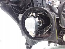 Laden Sie das Bild in den Galerie-Viewer, Frontscheinwerfer Toyota Avensis 8596724011 3900078496 Links Headlight SCH2260082058ew