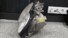 Load image into Gallery viewer, Frontscheinwerfer Mercedes-Benz W203 0301166272 Rechts Scheinwerfer Headlight SCH7642649625hs