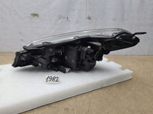 Laden Sie das Bild in den Galerie-Viewer, Frontscheinwerfer Toyota Yaris 81170-ODK10 Rechts Scheinwerfer Headlight SCH6804392754pp