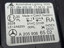 Laden Sie das Bild in den Galerie-Viewer, Frontscheinwerfer Mercedes-Benz W205 A2059066502 Rechts Scheinwerfer Headlight SCH9105303764yl