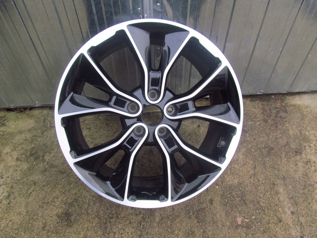 1x Alufelge 19 Zoll 8.0" 5x114.3 Hyundai I30 Rim Wheel FEL4496523528jz