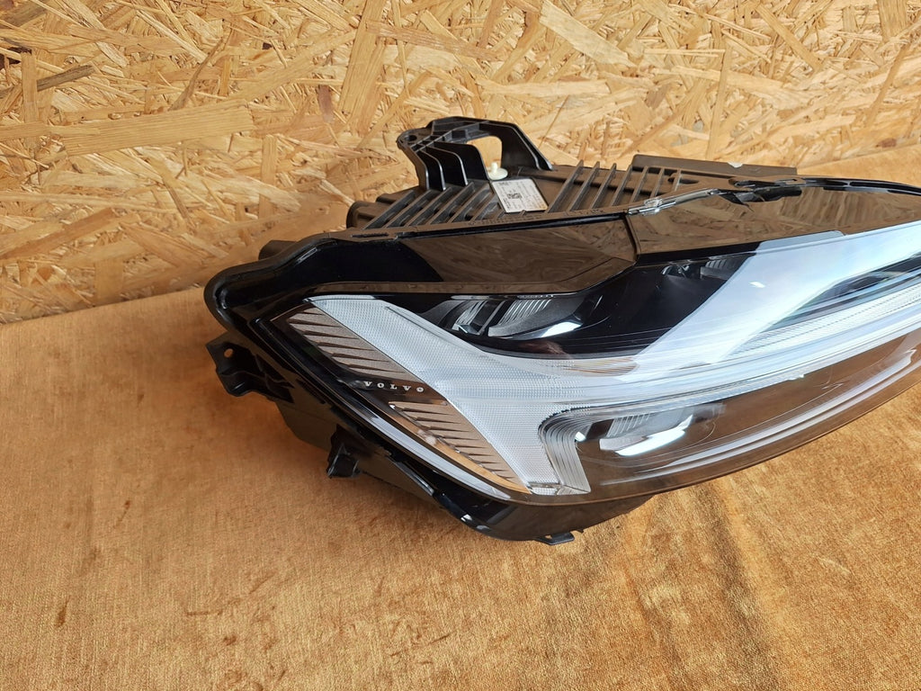 Frontscheinwerfer Volvo Xc60 32420440 LED Rechts Scheinwerfer Headlight SCH9189689058cs