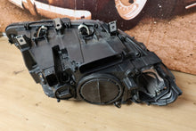 Laden Sie das Bild in den Galerie-Viewer, Frontscheinwerfer BMW 5 F11 F10 7203245 Xenon Links Scheinwerfer Headlight SCH6611107657lp