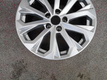 Load image into Gallery viewer, 1x Alufelge 17 Zoll 7.5&quot; 5x112 33ET 8W0601025 Audi A4 B9 Rim Wheel