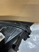 Load image into Gallery viewer, Frontscheinwerfer Tesla Model 3 1077375-00-C LED Links Scheinwerfer Headlight SCH4892242116eh