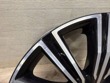Load image into Gallery viewer, 1x Alufelge 18 Zoll 31471312 Volvo V60 S60 Rim Wheel FEL9173565981my