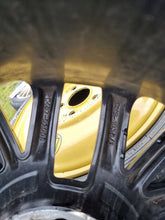 Laden Sie das Bild in den Galerie-Viewer, 1x Alufelge 17 Zoll 7.5" 5x114.3 40ET Glanz Schwarz PW457-02008 Toyota Corolla FEL1167857915iq