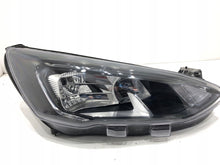 Laden Sie das Bild in den Galerie-Viewer, Frontscheinwerfer Ford Focus IV MX7B-13E014-CC Ein Stück (Rechts oder Links) SCH6786397976yk