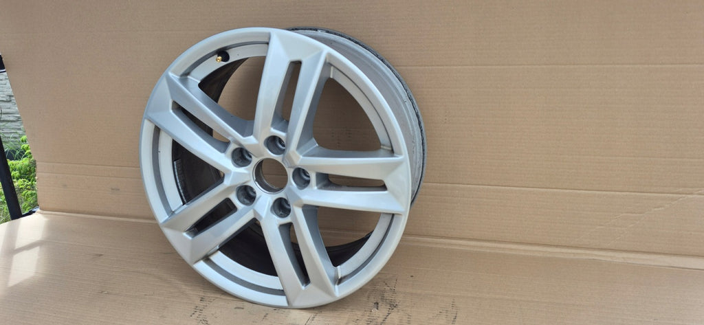 1x Alufelge 17 Zoll 7.0" 5x112 8W0601025P Audi A4 B9 Rim Wheel FEL5065711258xr