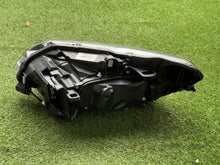 Load image into Gallery viewer, Frontscheinwerfer Volvo Xc60 31698809 Xenon Rechts Scheinwerfer Headlight SCH3044405814ju