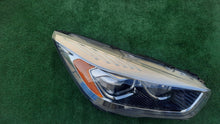 Load image into Gallery viewer, Frontscheinwerfer Ford Kuga GV41-13D154-AD 90102136 Rechts Headlight