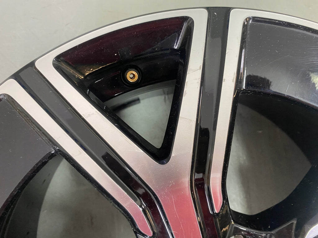 1x Alufelge 17 Zoll 7.0" 5x108 40,5ET Glanz Silber 32271987 Volvo S60 V60 V40