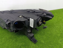 Laden Sie das Bild in den Galerie-Viewer, Frontscheinwerfer VW Caddy 2K8941006A Rechts Scheinwerfer Headlight SCH8253118791pa