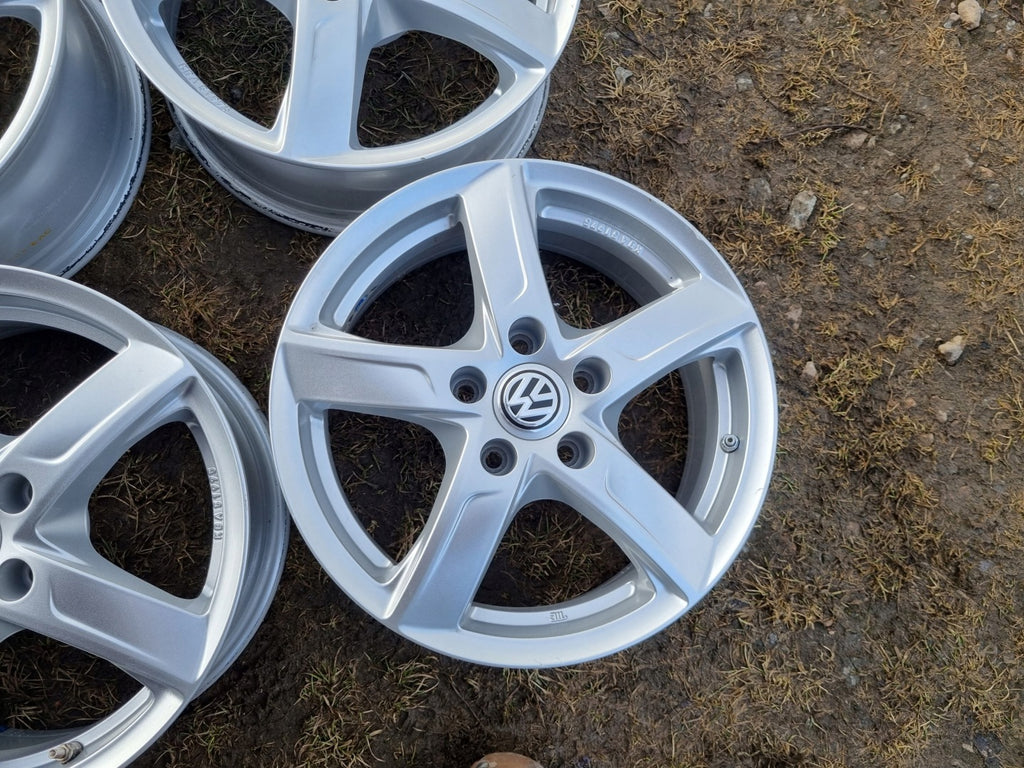 4x Alufelge 16 Zoll 6.5" 5x112 41ET Glanz Silber KBA51975 VW Passat Rim Wheel FEL7499095281ev