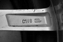 Load image into Gallery viewer, 1x Alufelge 17 Zoll 7.0&quot; 5x100 46ET Glanz Silber 6V0601025 Skoda Rim Wheel